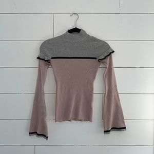 Guess Long Sleeve Flare Wrist Turtleneck Slim Sweater Grey/Black/Pink XS #0037